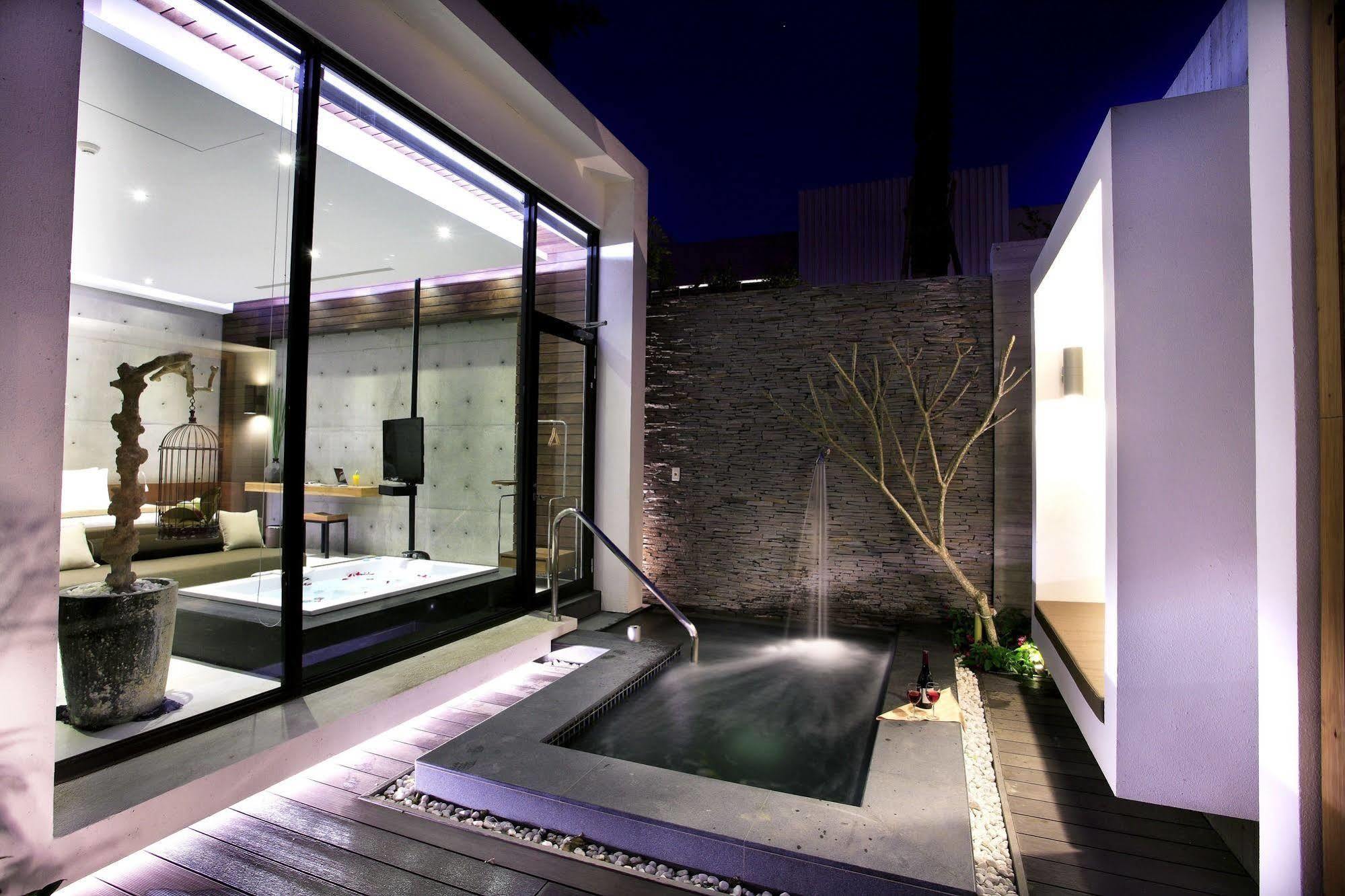 H Villa Inn Tainan Zewnętrze zdjęcie