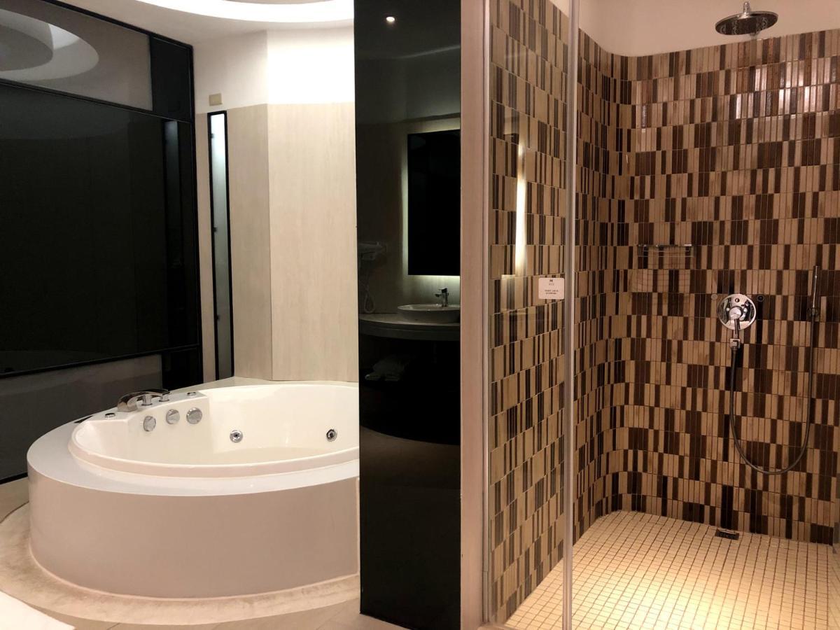 H Villa Inn Tainan Zewnętrze zdjęcie